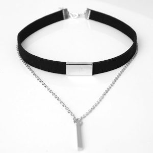 Choker con aplique metálico y cadena de barra - Imagen 4